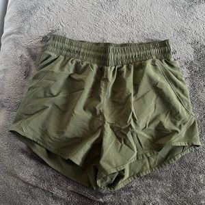 ALL IN MOTION RUNNING SHORTS